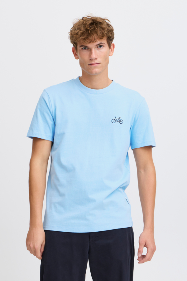 Casual Friday T-shirt lichtblauw